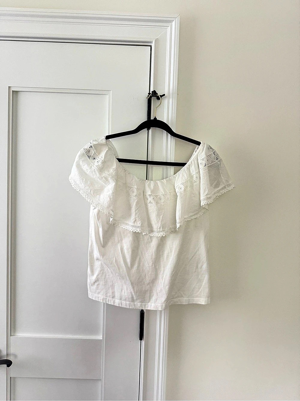 Sandro Alon Ruffle Eyelet Cold Shoulder Crop Top White Small